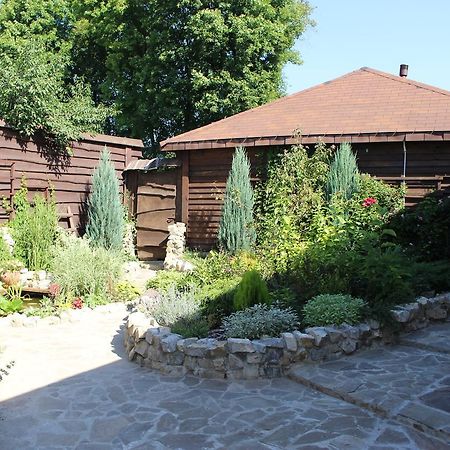 Maetok 4 Pidkovy Motel Podbereztsy ภายนอก รูปภาพ