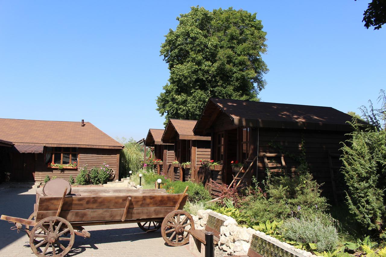 Maetok 4 Pidkovy Motel Podbereztsy ภายนอก รูปภาพ