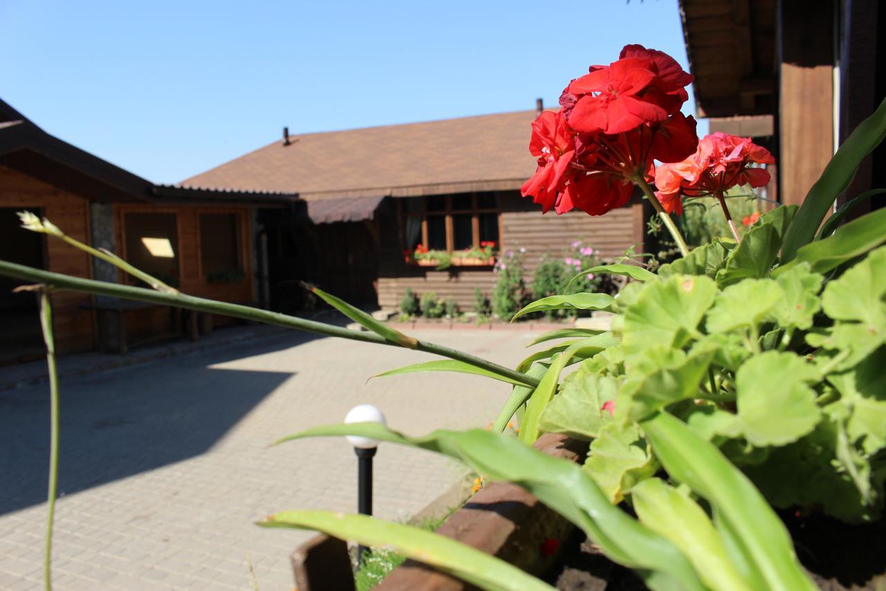 Maetok 4 Pidkovy Motel Podbereztsy ภายนอก รูปภาพ